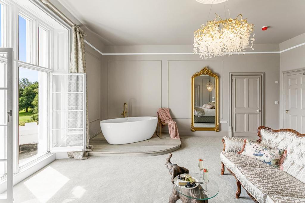 ホテル Welbeck Manor And Golf Sparkwell エクステリア 写真